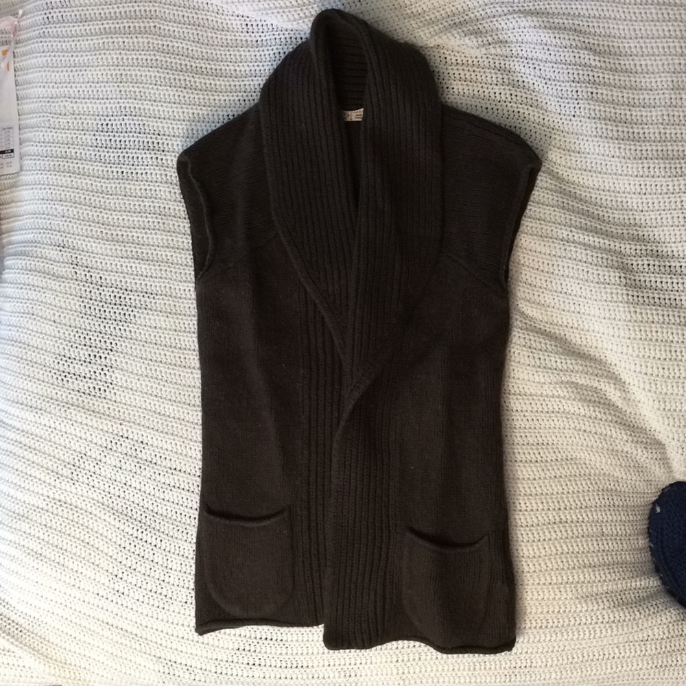 Cotton & Lambs Wool Vest